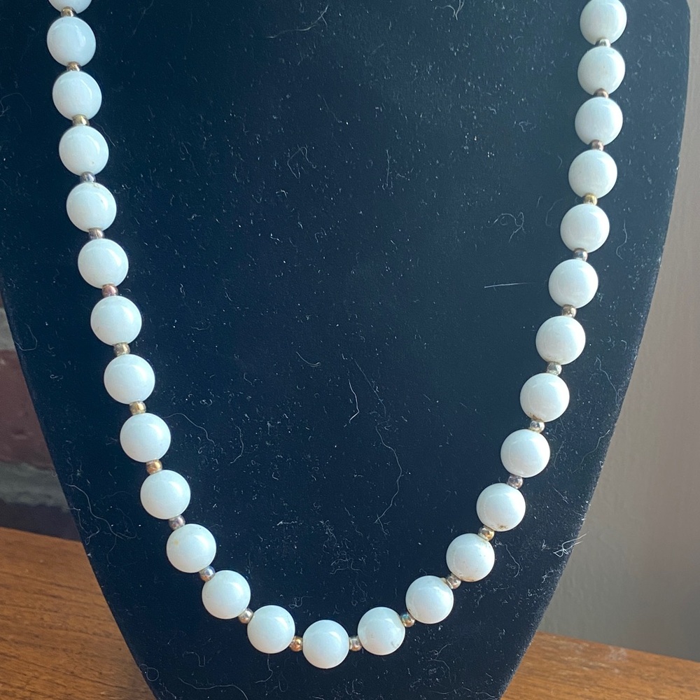 Vintage light weight acrylic White and gold spacer Beaded Necklace